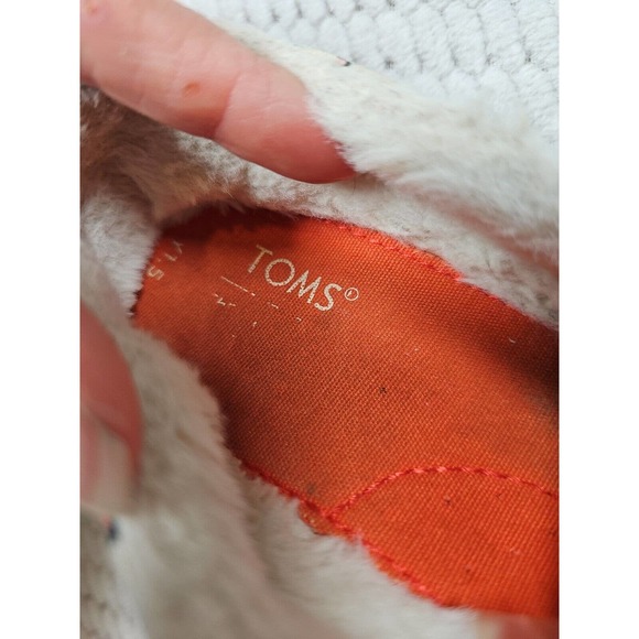 Toms Shoes Girls 1.5 Slip On Fur Lined Penguin Print - Picture 7 of 9